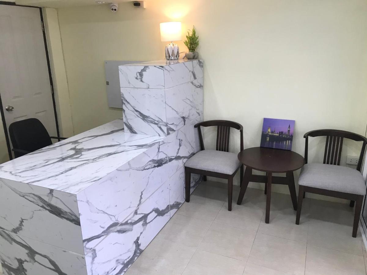 Harrys Resiendence Hotel Bangkok Luaran gambar