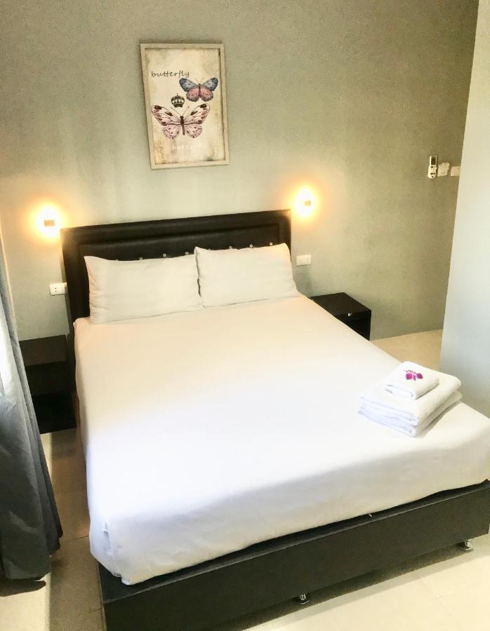 Harrys Resiendence Hotel Bangkok Luaran gambar